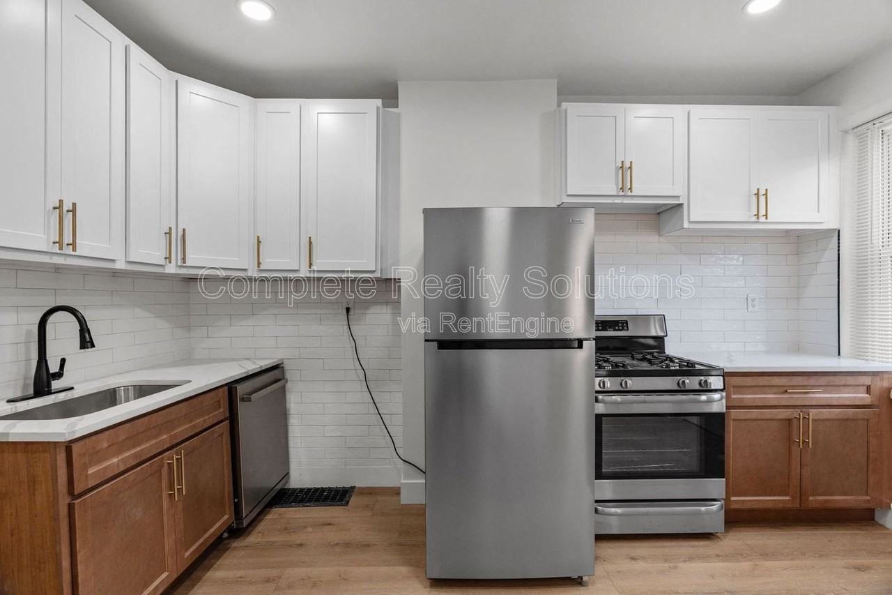 4642 Idaho Ave - Photo 4 of 23