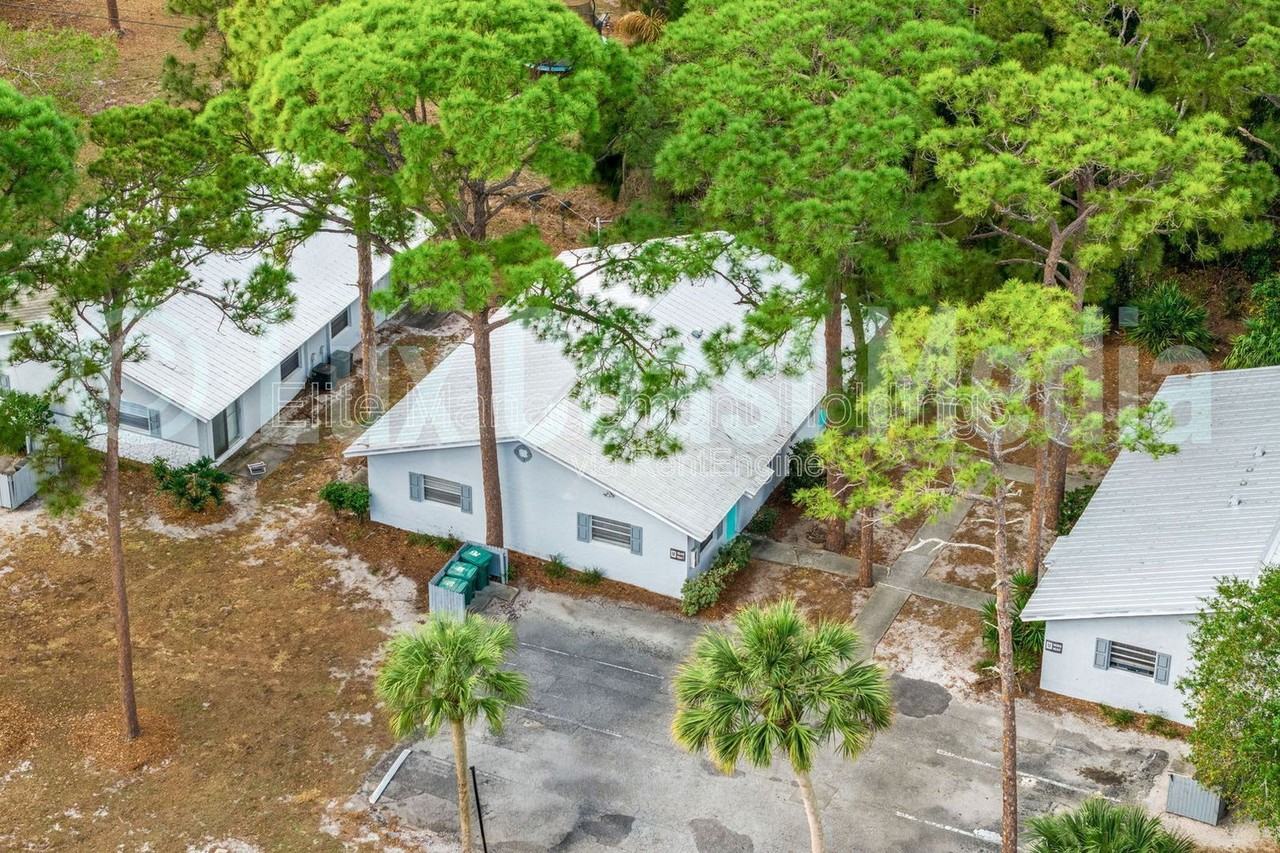 1486 40th Ave #E3 - Photo 4 of 15