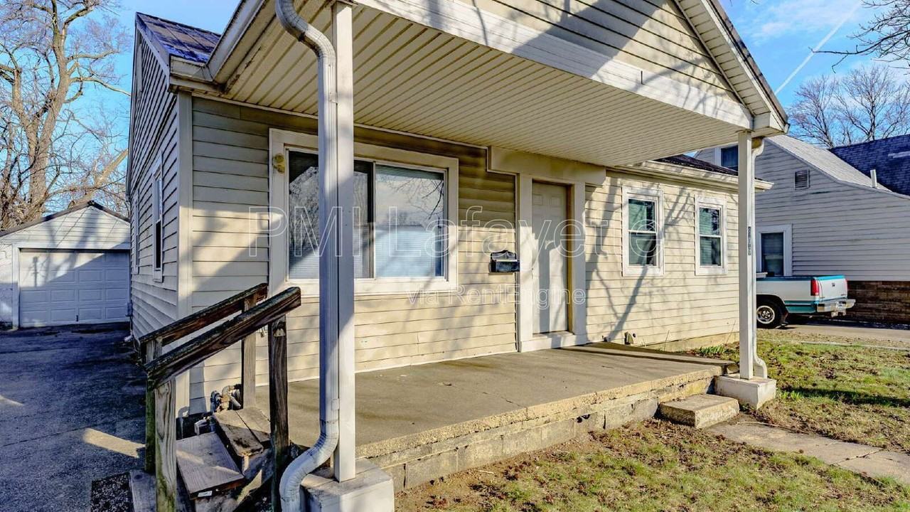 809 S 29th St - Photo 4 of 28