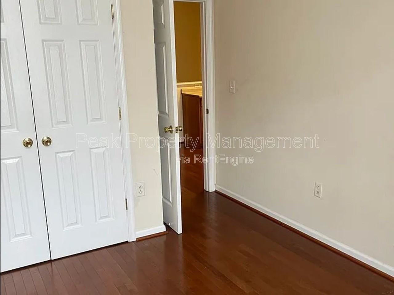 1106 W Main St #6 - Photo 7 of 11