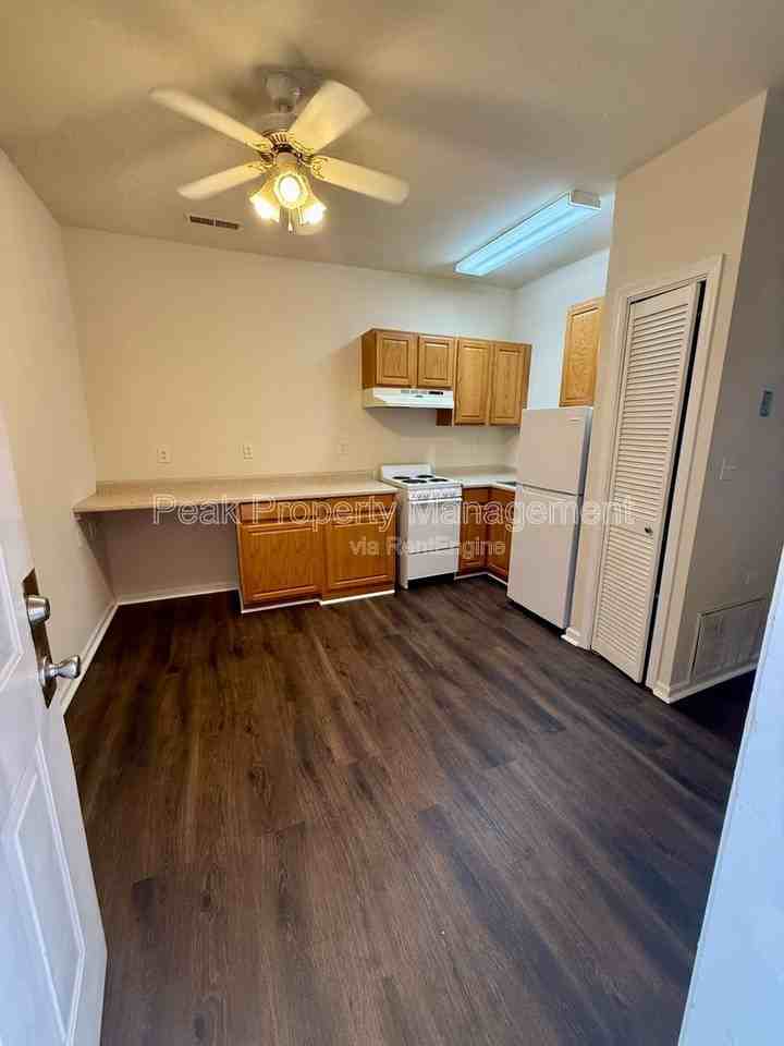 1110 W Main St #1106-1108 - Photo 2 of 12