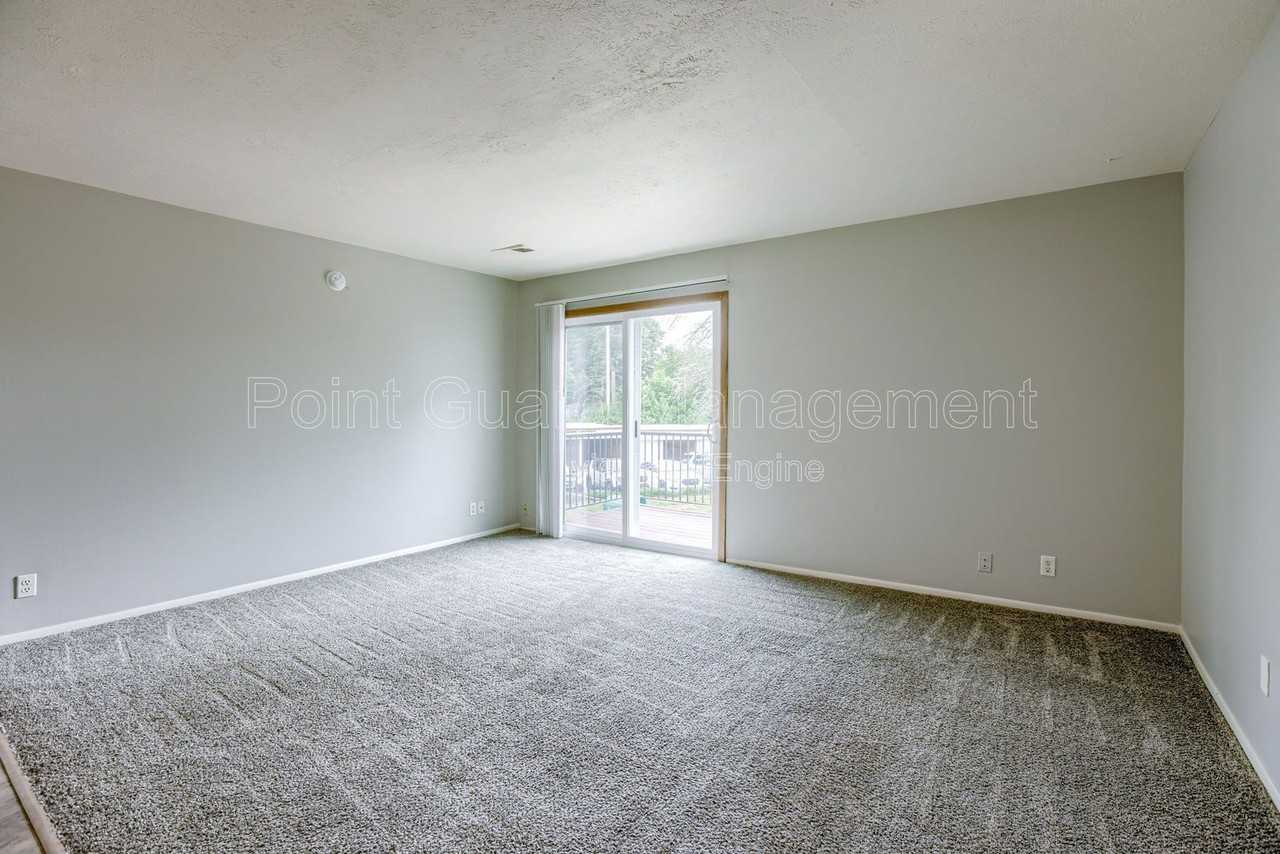 1502 Lee Dr #34 - Photo 2 of 31