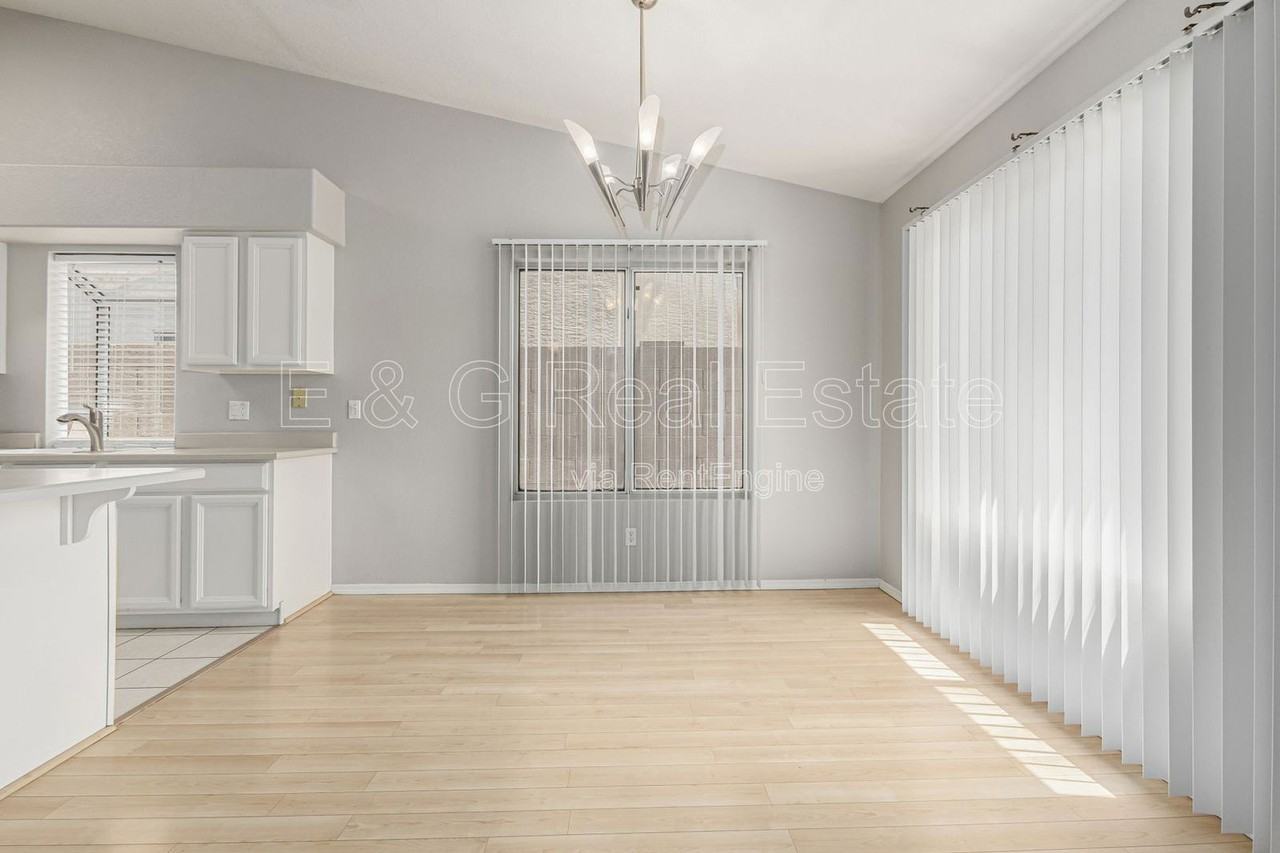 2243 E Edna Ave - Photo 7 of 29