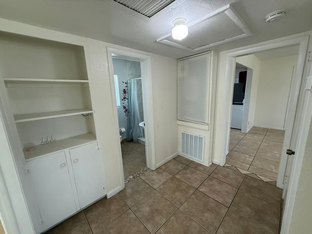 722 Mercado Ave - Photo 7 of 19