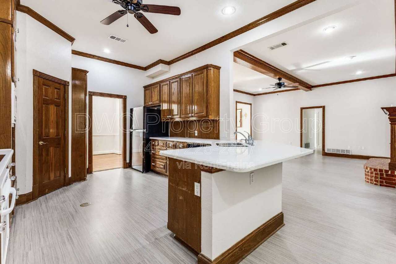 3983 Peregrine Pt - Photo 6 of 12