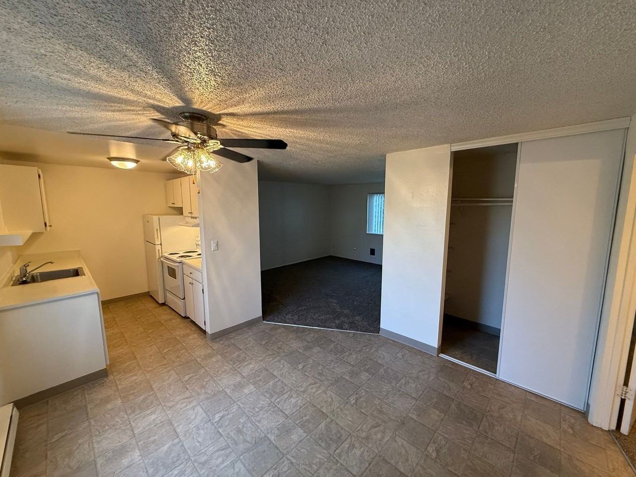 235 Senate St Nw - Photo 2 of 21