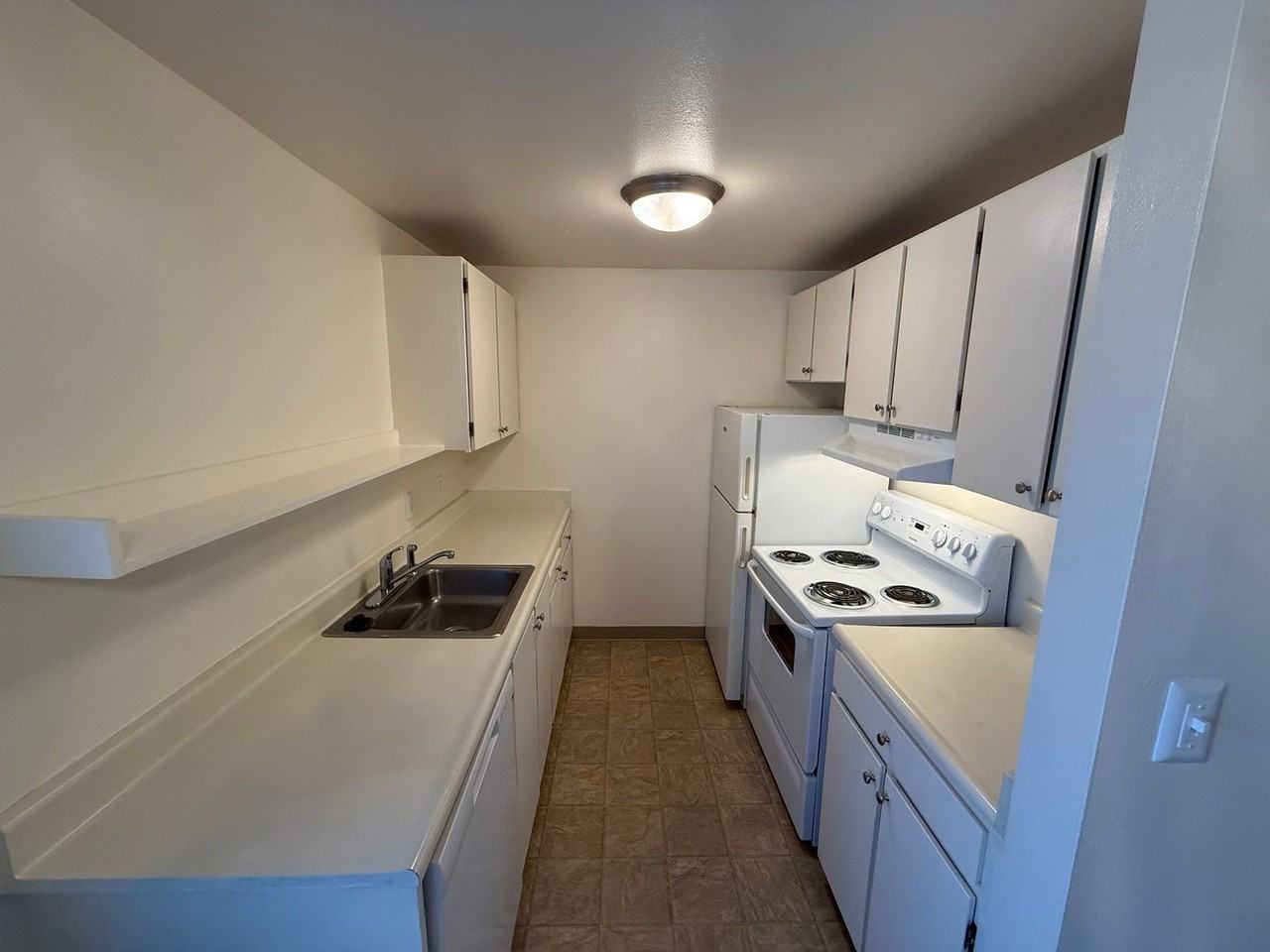 235 Senate St Nw - Photo 4 of 21