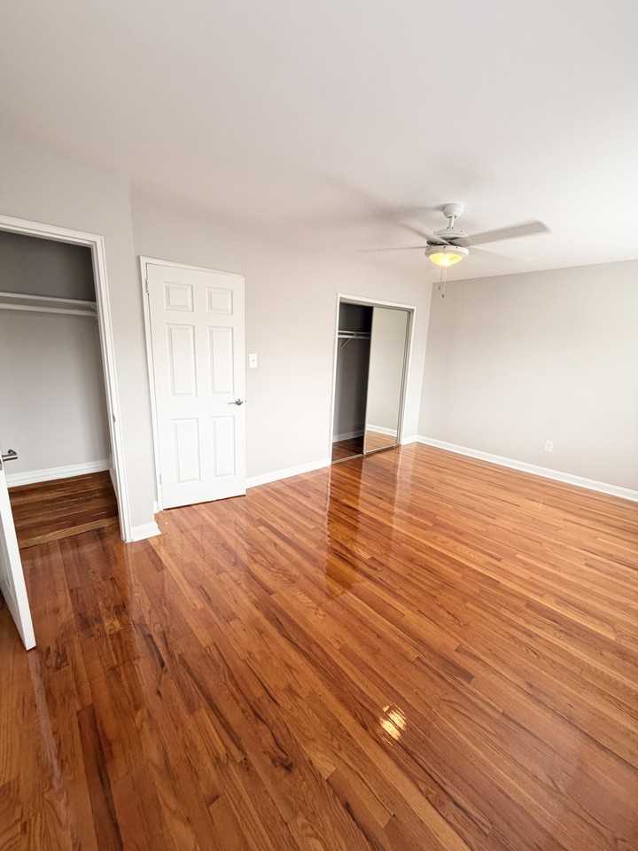 Brookville Townhomes - Photo 5 of 50