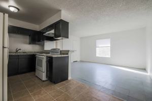 featured image of 1400 1400 & 1404 E Mesquite Ave.