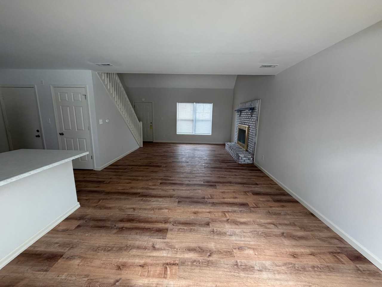 1918 Mirtle Grove Ct - Photo 4 of 33