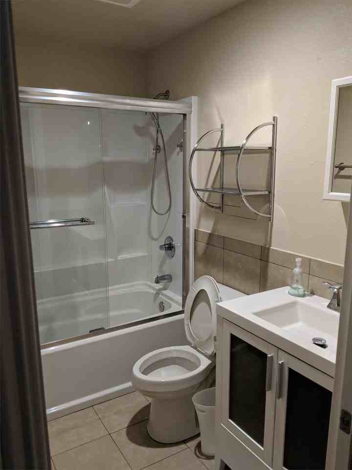 10030 Orange Ave #4 - Photo 5 of 10