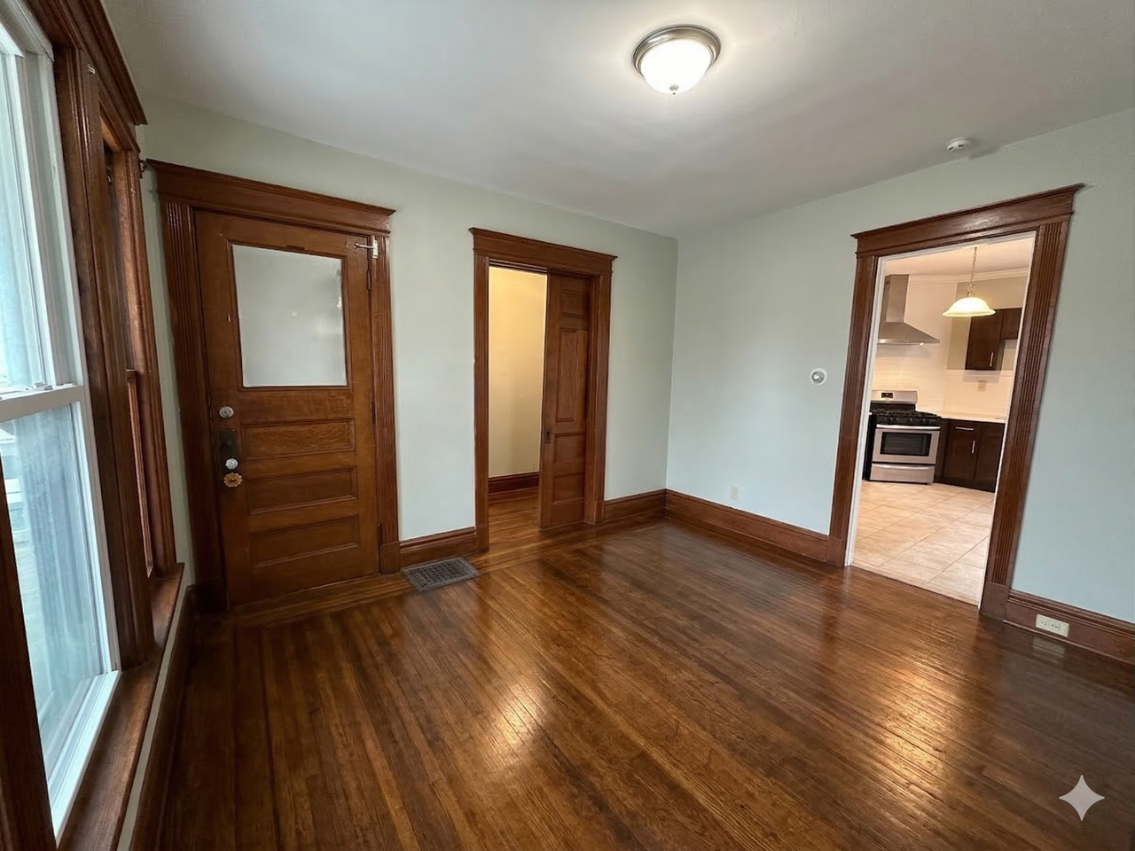 193 Massachusetts Ave #1 - Photo 5 of 6