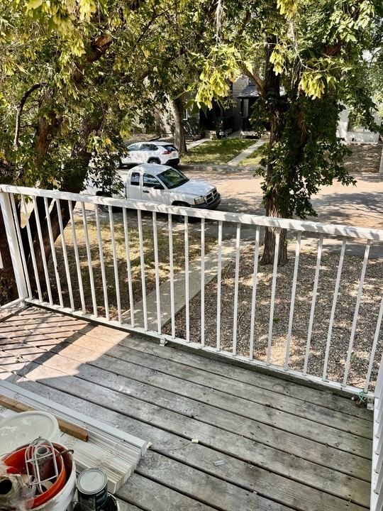 651 Wascana Street - Photo 4 of 7