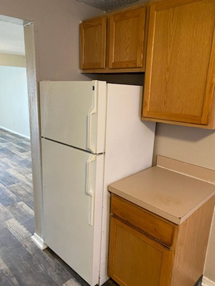 2701 S. Emporia St. - Photo 2 of 50