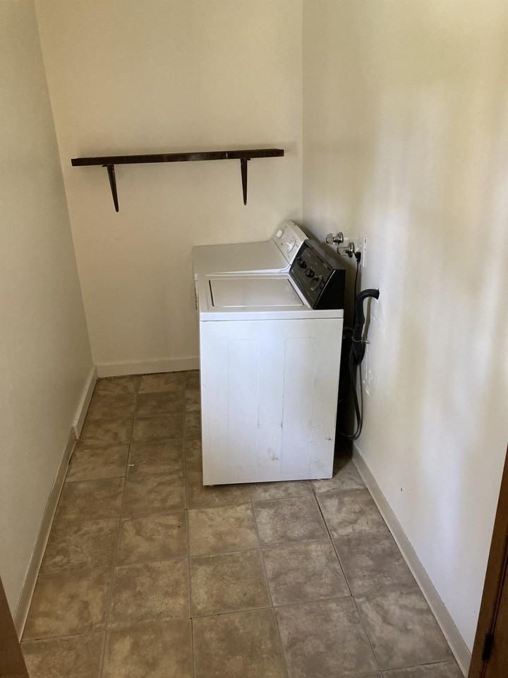 60 S Pierce St #60 - Photo 7 of 9