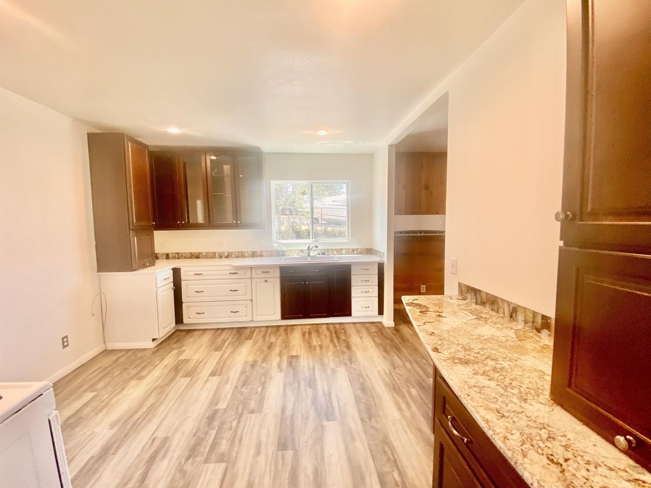 8 Highwaybusiness #3 - Photo 7 of 22