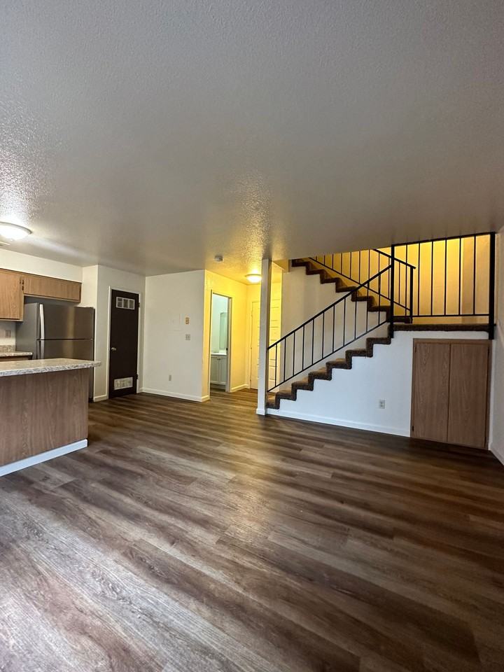 3rd & Cedar Townhomes - Photo 3 of 39