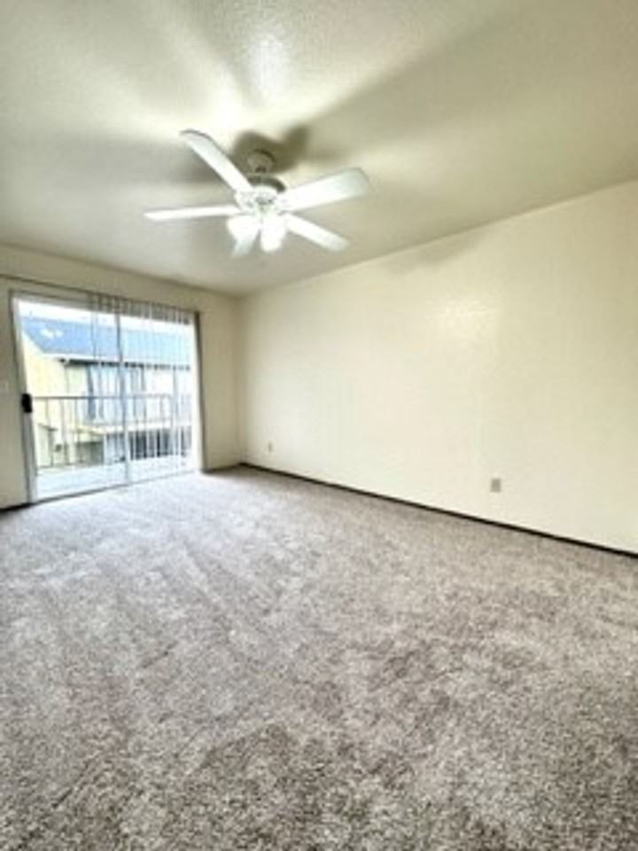 3rd & Cedar Townhomes - Photo 7 of 39