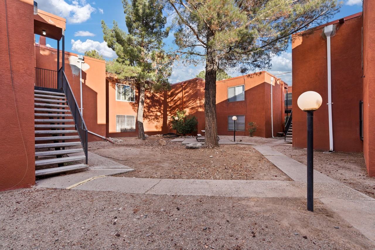 2800 Vail Ave Se #124