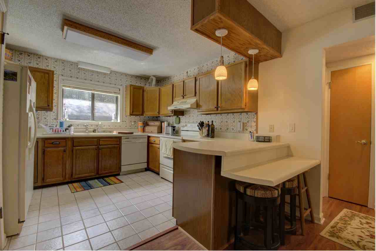 49 Lake Dr #M5 - Photo 2 of 8