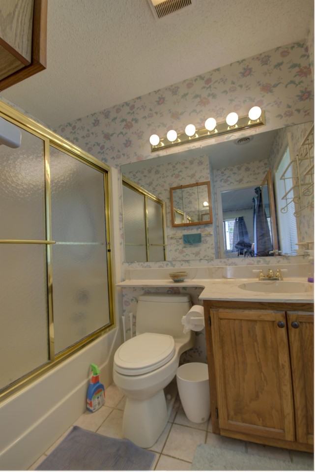 49 Lake Dr #M5 - Photo 4 of 8