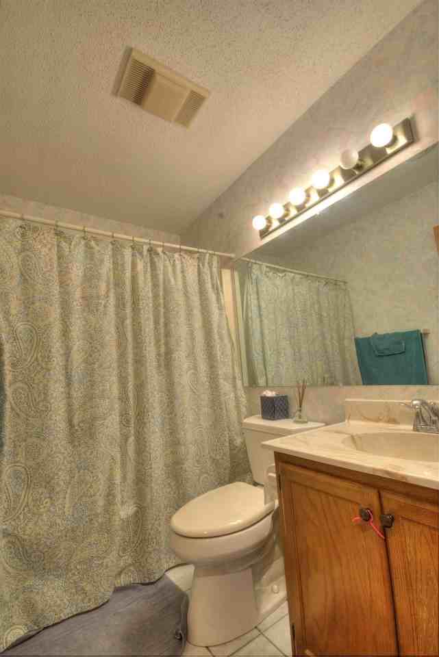 49 Lake Dr #M5 - Photo 6 of 8