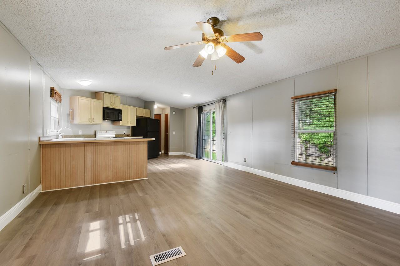 20356 South I - Photo 4 of 13