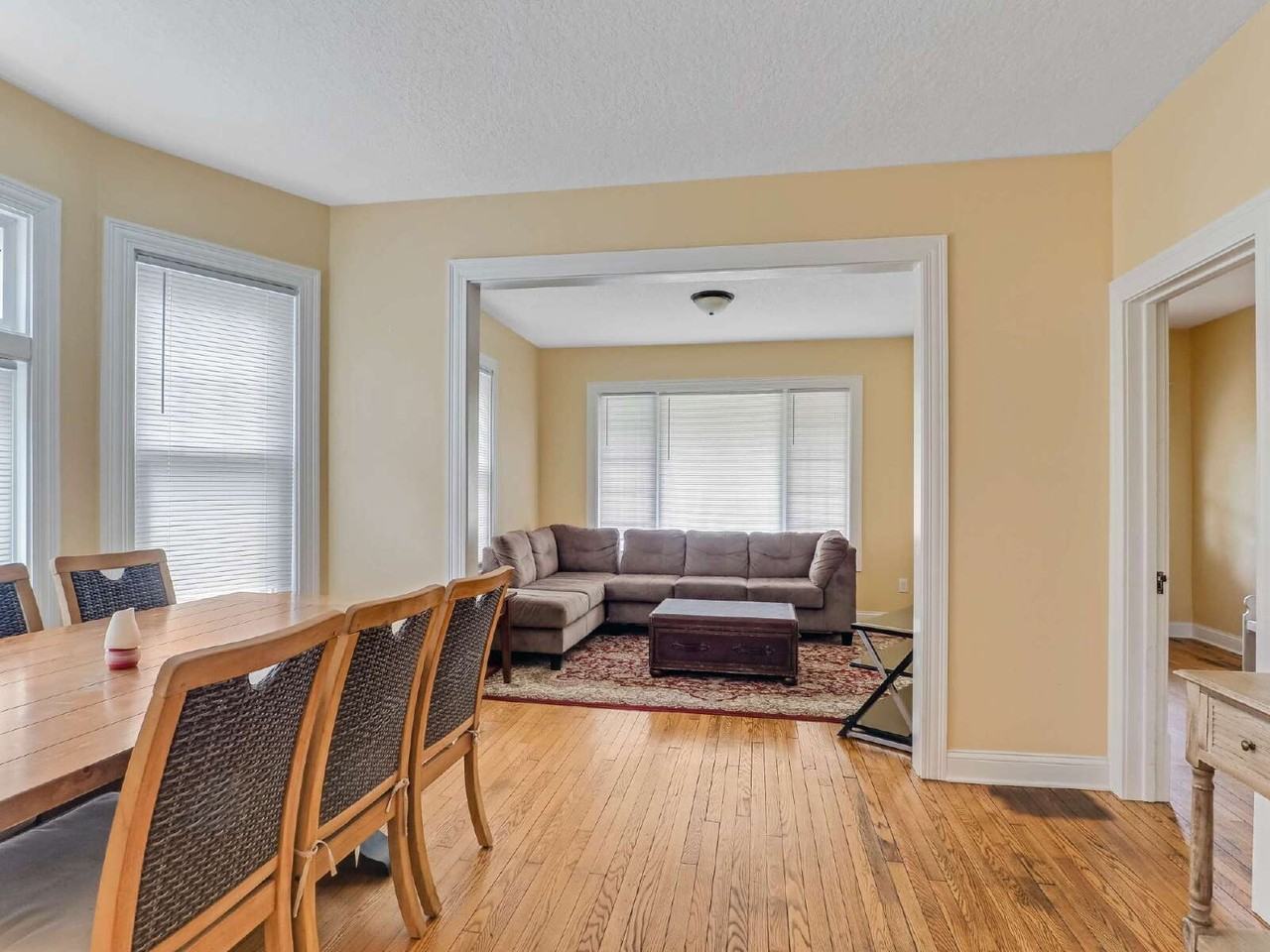 937 Iglehart Ave - Photo 3 of 12