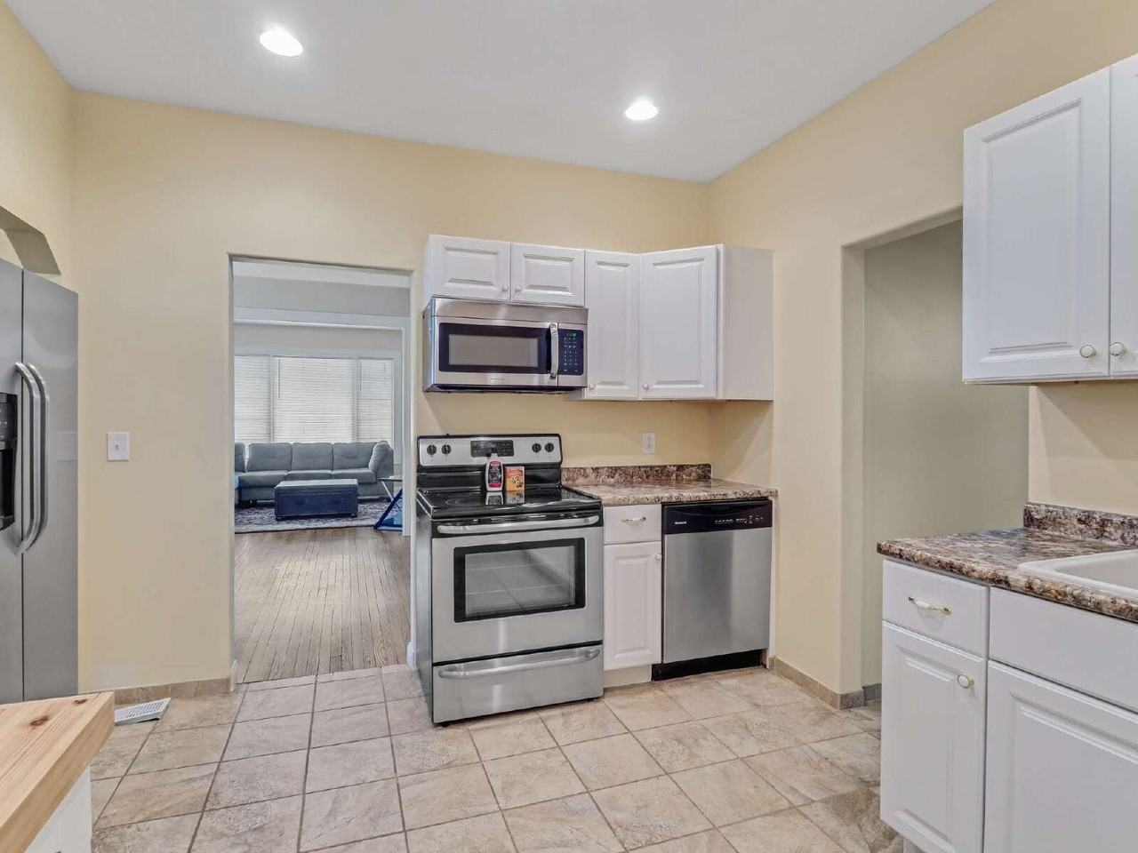 937 Iglehart Ave - Photo 6 of 12