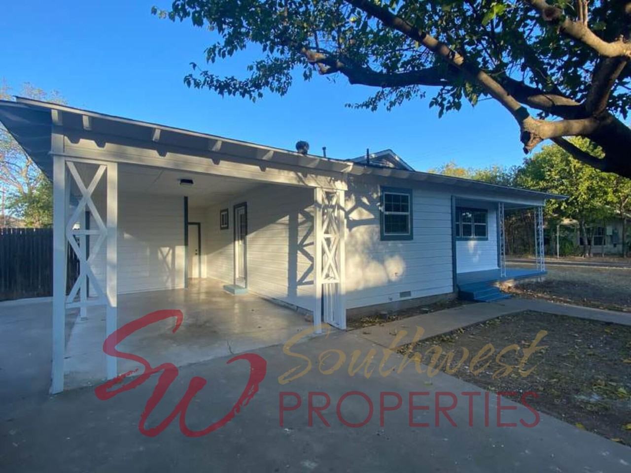 705 N Belknap St - Photo 2 of 9