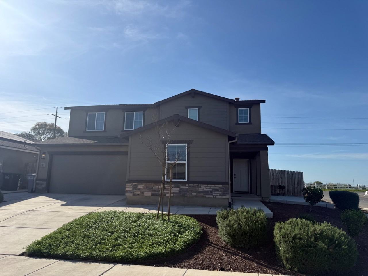 322 Rubicon Ct - Photo 2 of 50