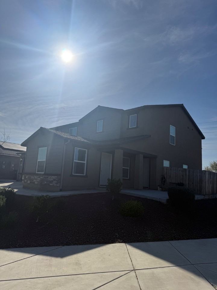 322 Rubicon Ct - Photo 6 of 50