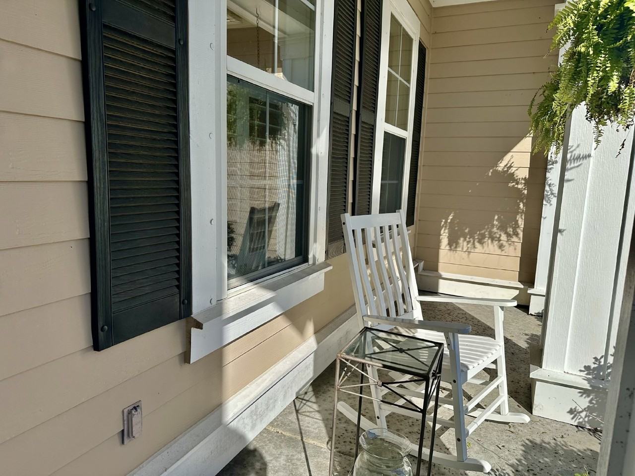 87 Glencairn Ave - Photo 4 of 28