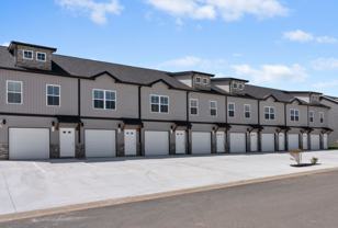 212 Drayton Dr #E - Photo 1 of 1