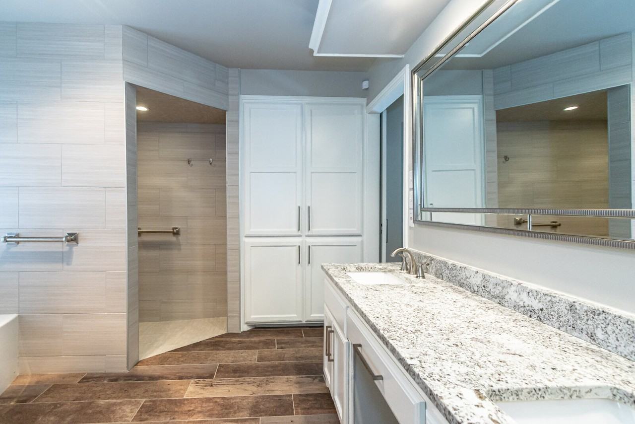 8618 Memphis Ave - Photo 6 of 28