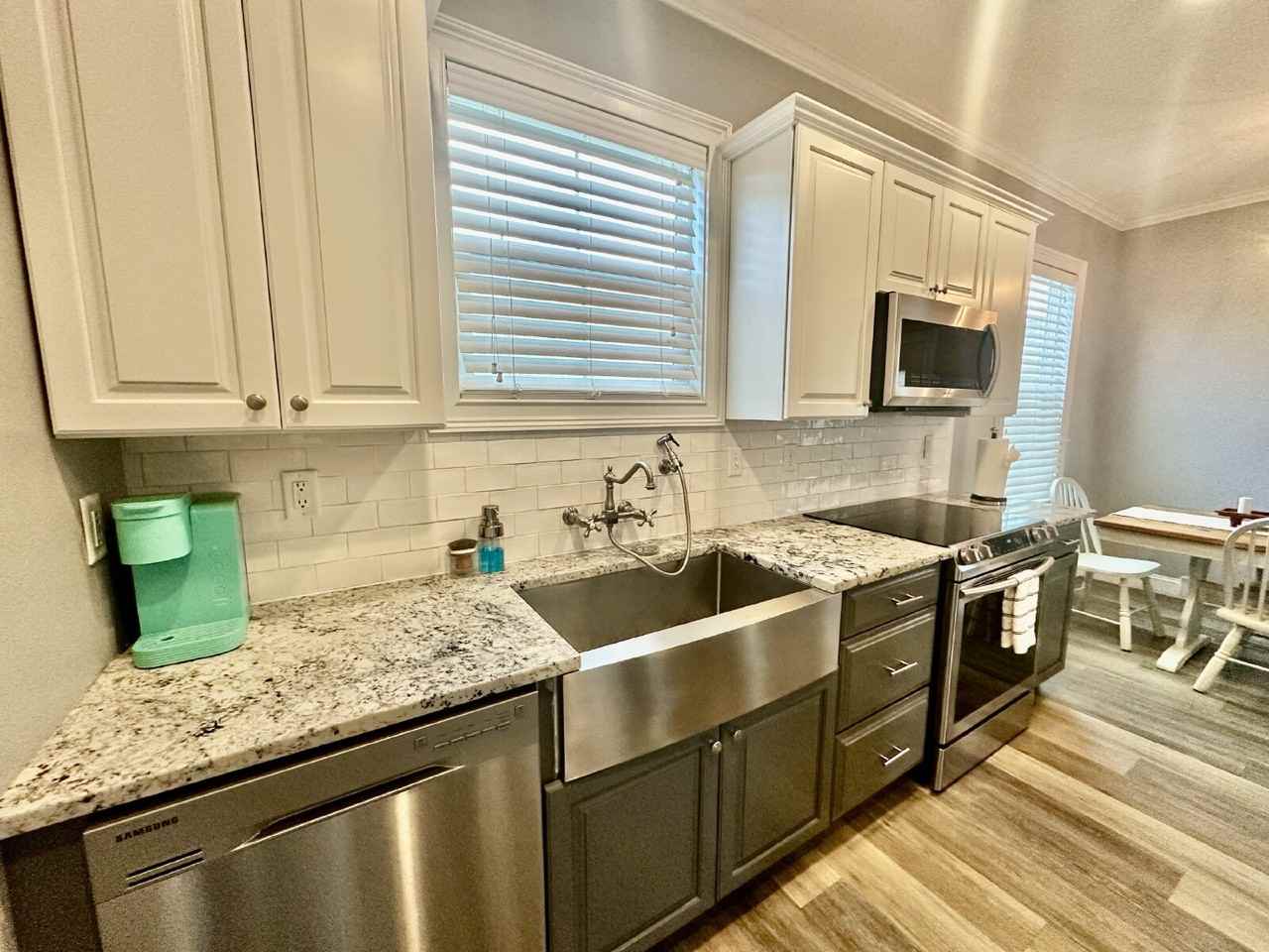 14 6th Avenue Garage Apartment - Photo 7 of 11