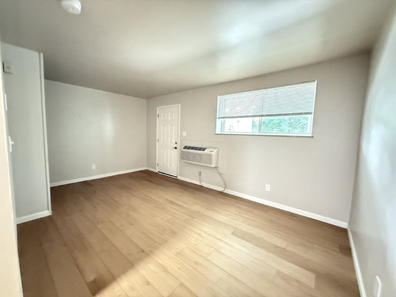 5021 Jacksboro Pike #21 - Photo 7 of 25