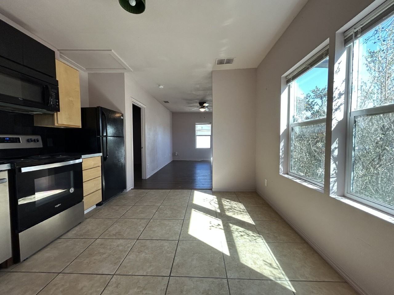 3118 37th St - Photo 6 of 15