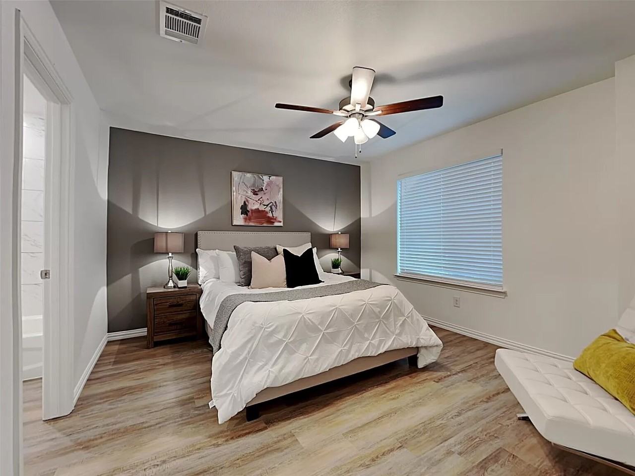 603 Briarwood Dr - Photo 7 of 10