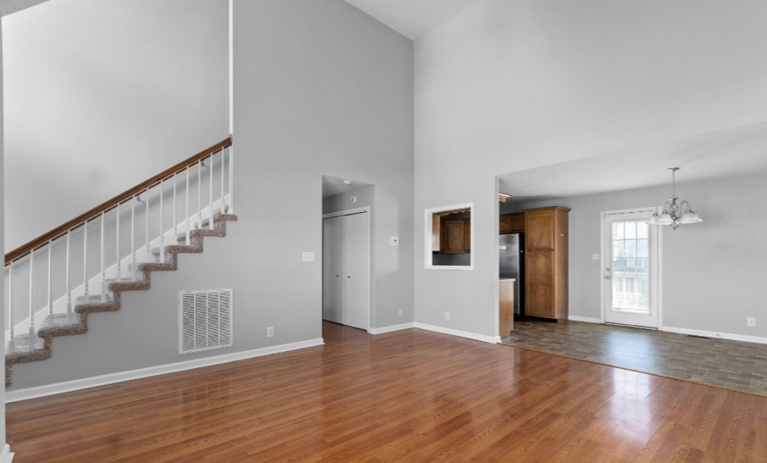 3731 Bret Dr - Photo 3 of 9