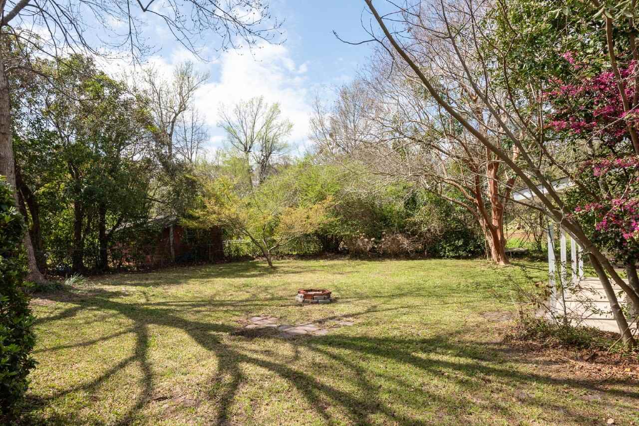 3309 Ashley Cir - Photo 4 of 17