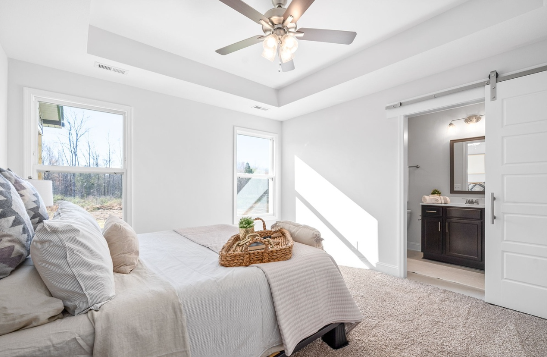 2118 Ireland Way - Photo 5 of 8