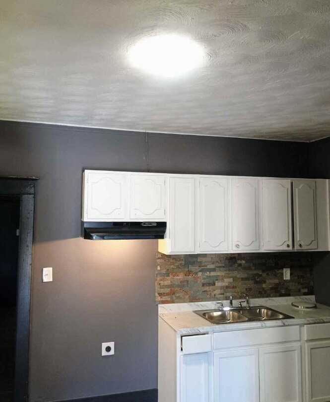 1547 E Mclemore Ave - Photo 2 of 7