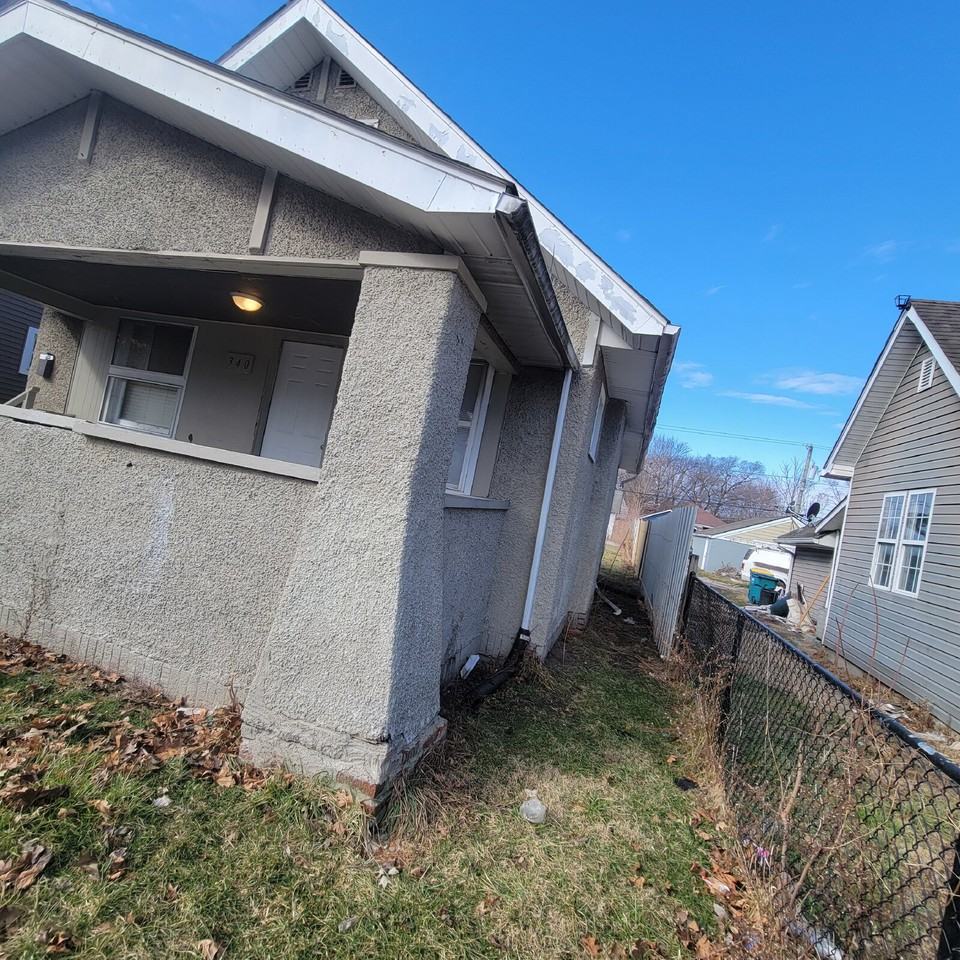 340 N Colorado Ave - Photo 2 of 7