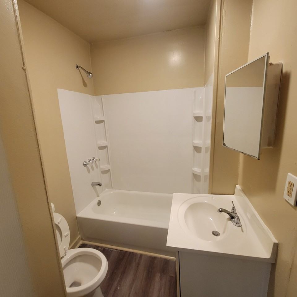 340 N Colorado Ave - Photo 6 of 7