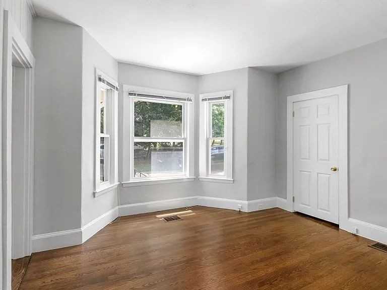 146 Pond St #1 - Photo 6 of 16