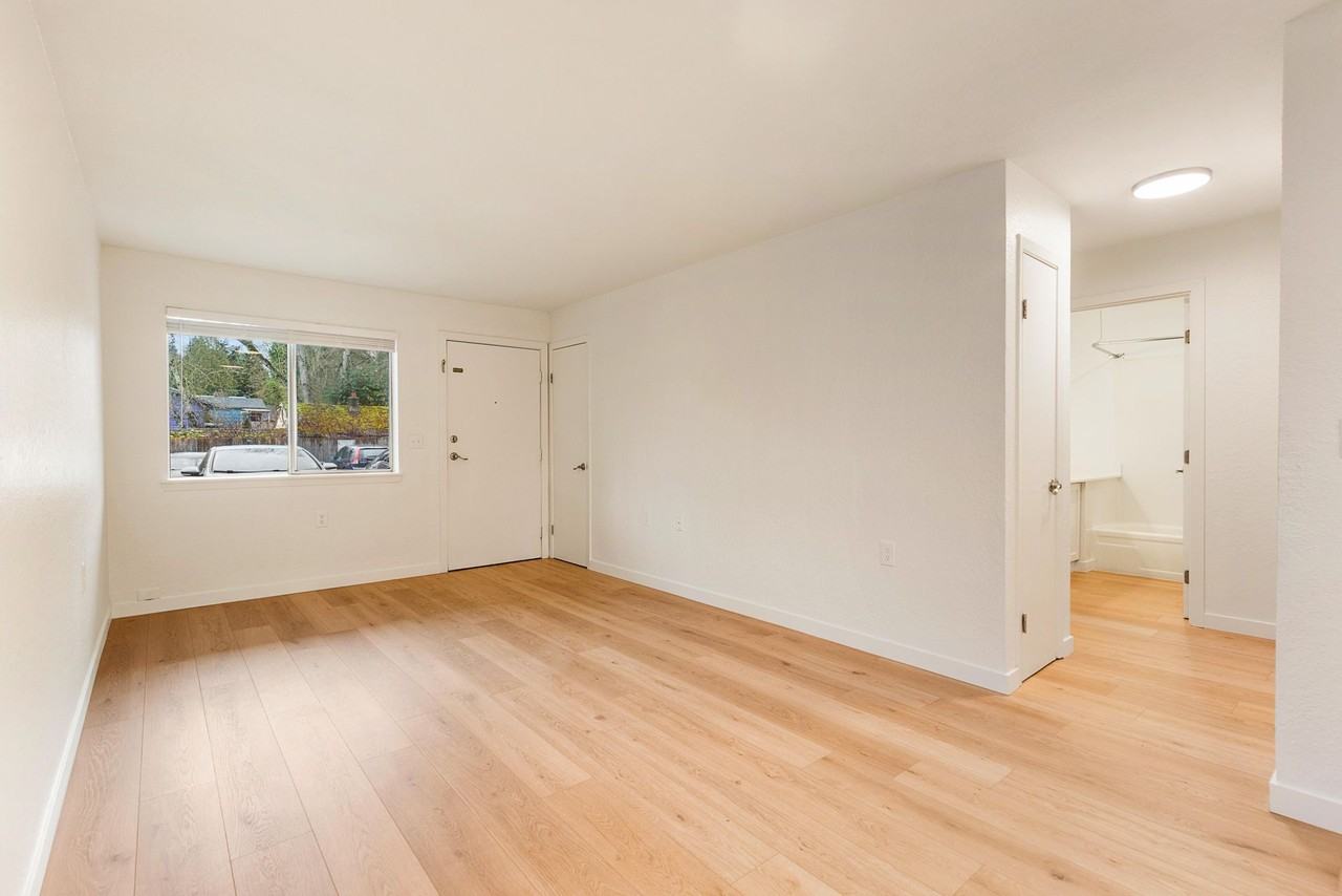 Crestwood Place - Photo 6 of 30