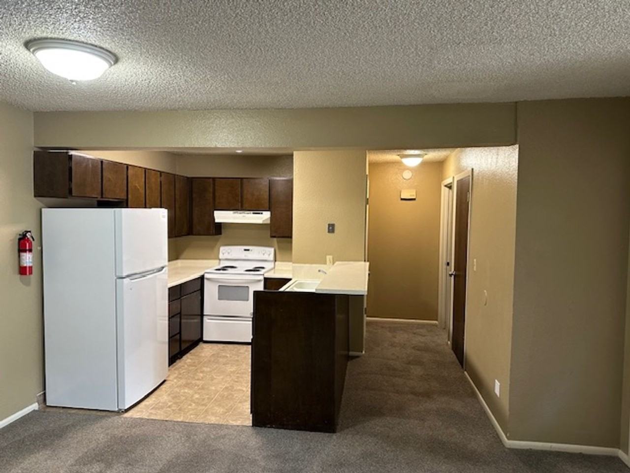 Terr Green Bldg 1 - Photo 3 of 14