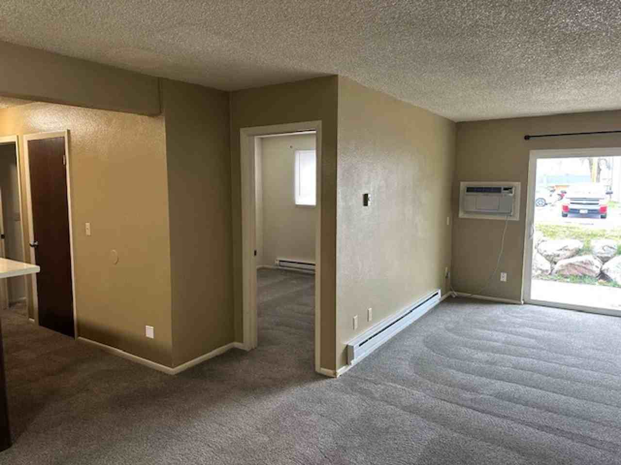 Terr Green Bldg 1 - Photo 5 of 14