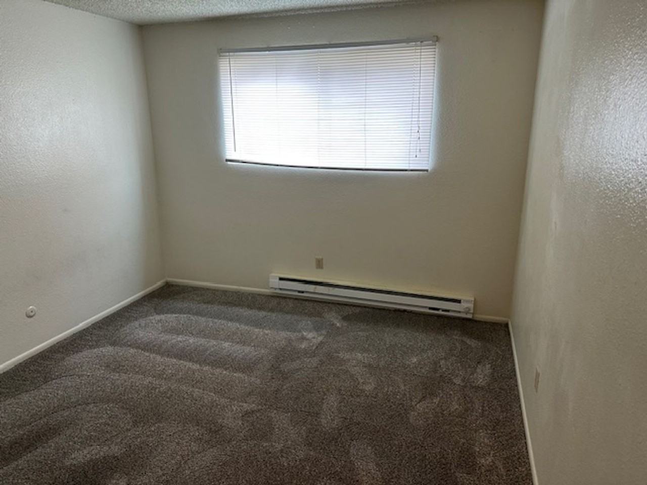 Terr Green Bldg 1 - Photo 6 of 14